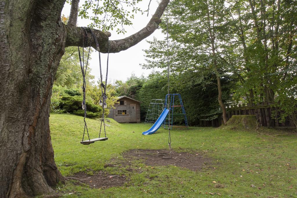 Craggan Outdoors Ardenbeg Bunkhouse Hostel Grantown-on-Spey Room photo